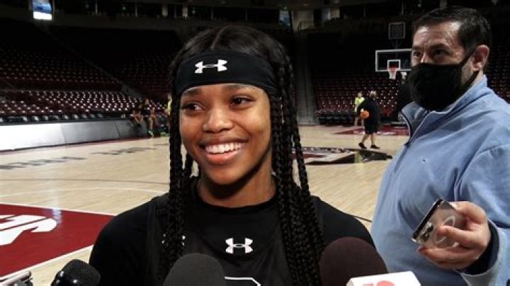 Destanni Henderson Media Availability &mdash; 11/16/21 YouTube