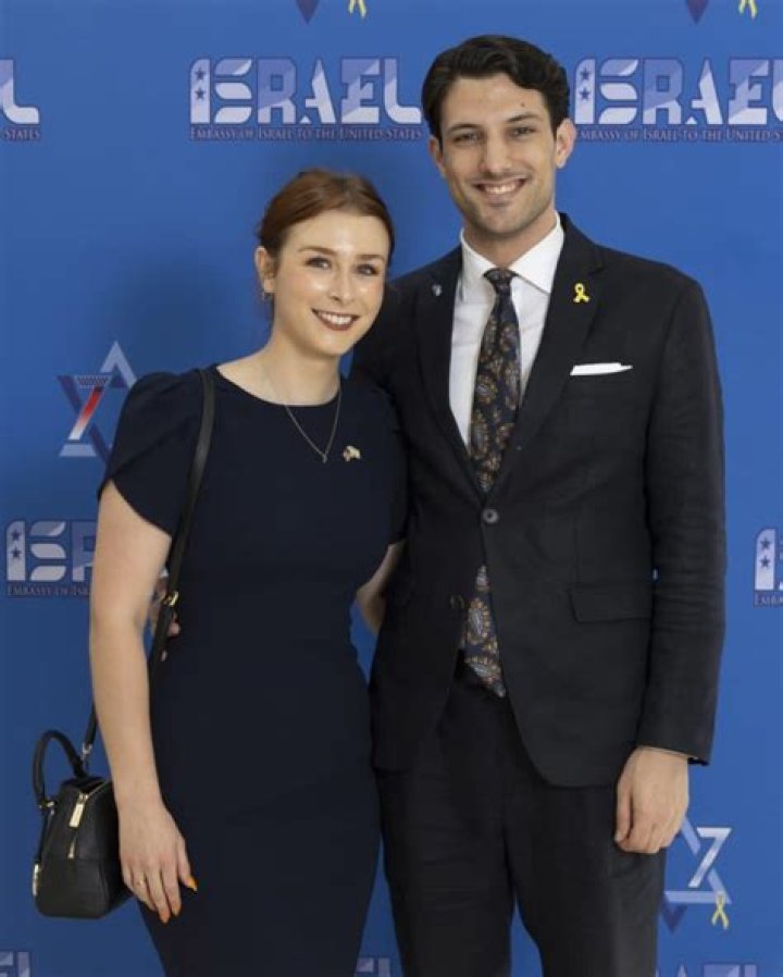 Exploring The Age Gap Between Yaron And Gal