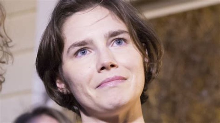 How Much Money Amanda Knox Is Worth Today