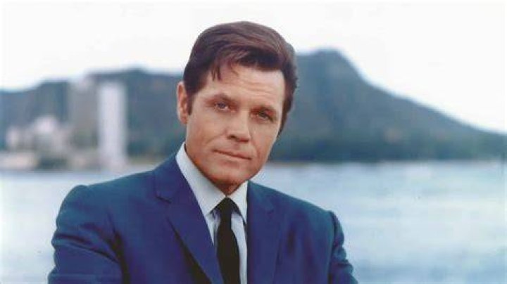Jack Lord's Wife 'Adamantly Denied' He Was Ill despite 'Harsh Criticism