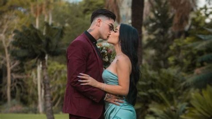 Juan de Dios Pantoja y qu&eacute; canci&oacute;n cantar&aacute; en Premios Heat