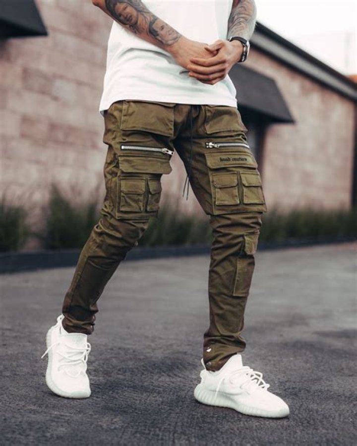 Outfit featuring our utility cargo pants v1 in all black. Cargo Pants