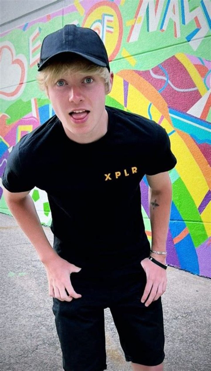 Sam Golbach; Bio, Height, Net Worth, Relationship, YouTube Career